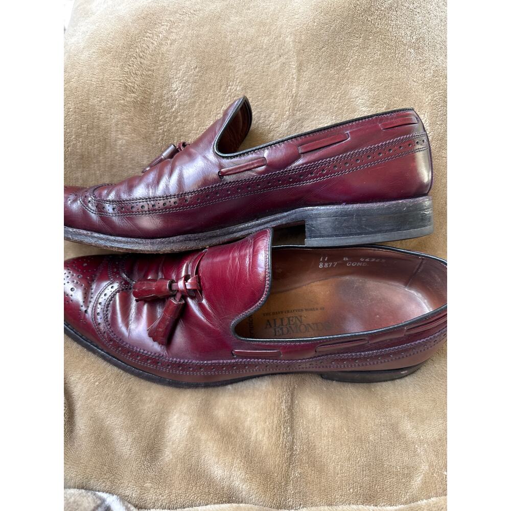 Allen Edmonds Berwick Loafers-Size 11 - Picture 4 of 8